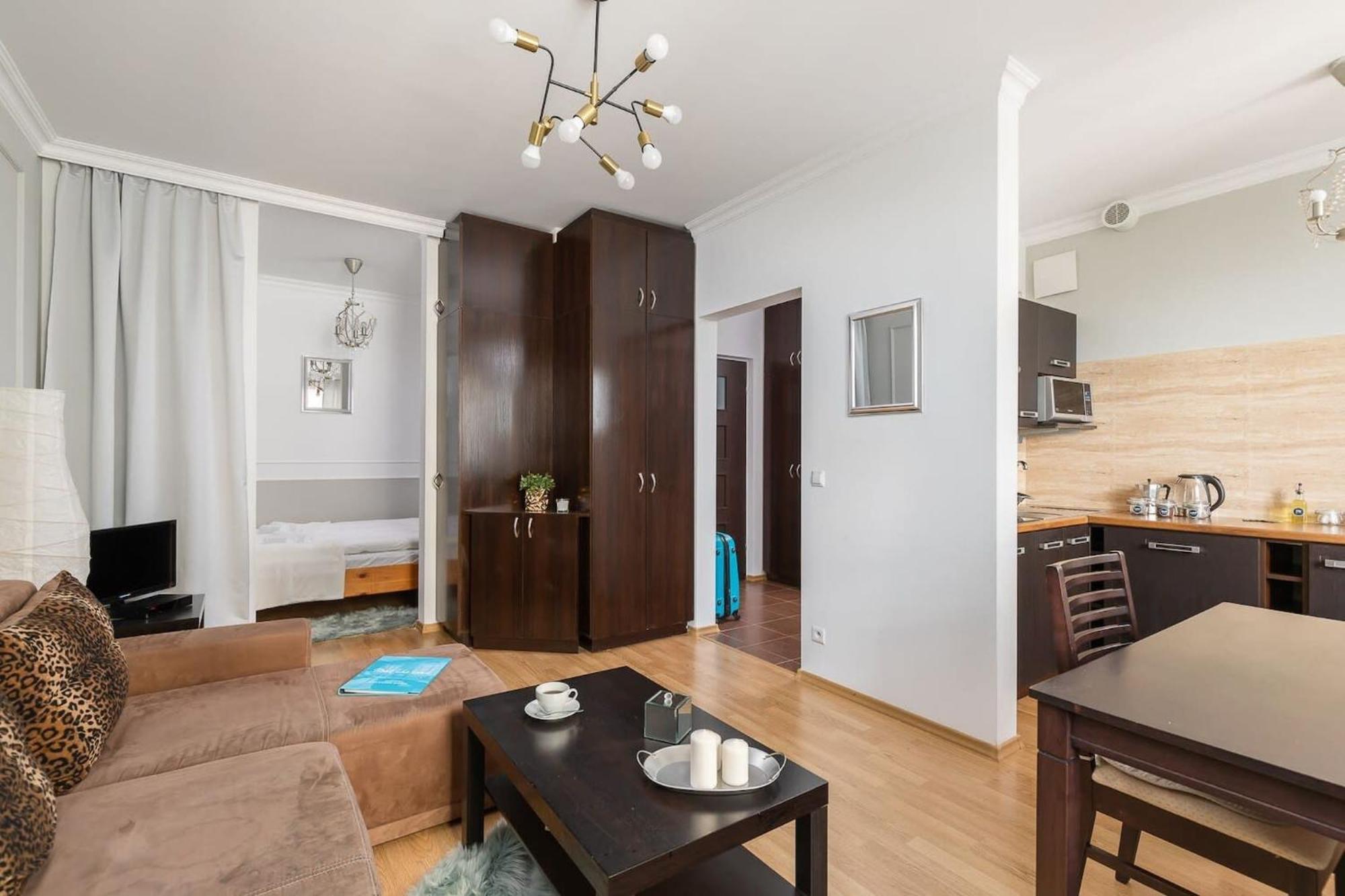 Rent Like Home - Slominskiego 5 Varsó Kültér fotó
